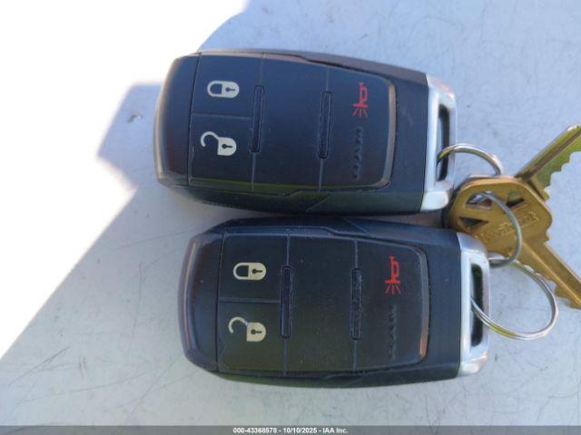 Ram 3500 Tradesman  4x4 8' Box Image 7