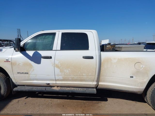 Ram 3500 Tradesman  4x4 8' Box Image 14