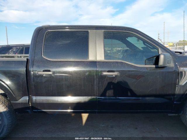 Ford F-150 Xl Image 14