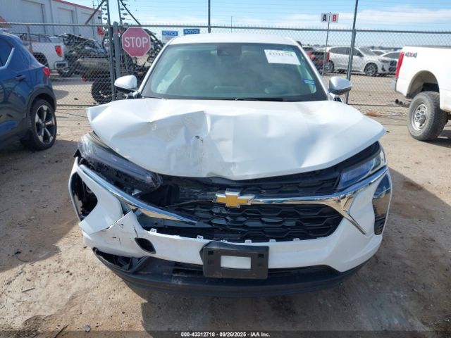 Chevrolet Trax Fwd Ls Image 13