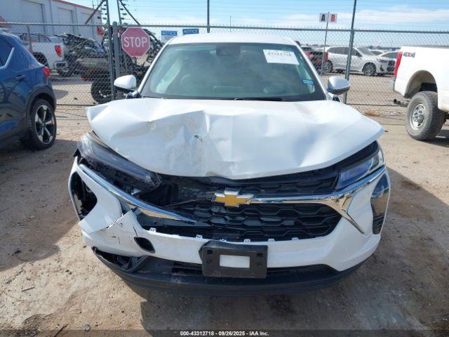 Chevrolet Trax Fwd Ls Image 13