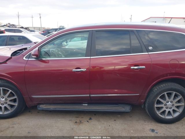 Buick Enclave Leather Image 12