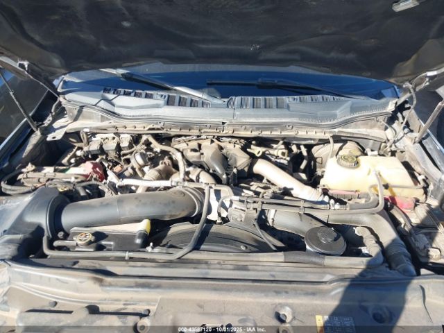 Ford F-250 Lariat Image 5