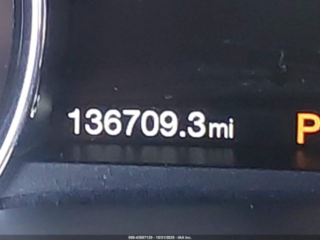 Ford F-250 Lariat Image 14