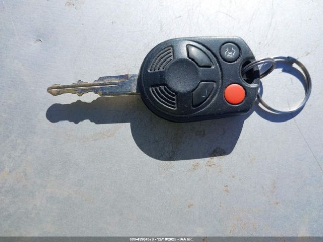 Ford Mustang Image 2