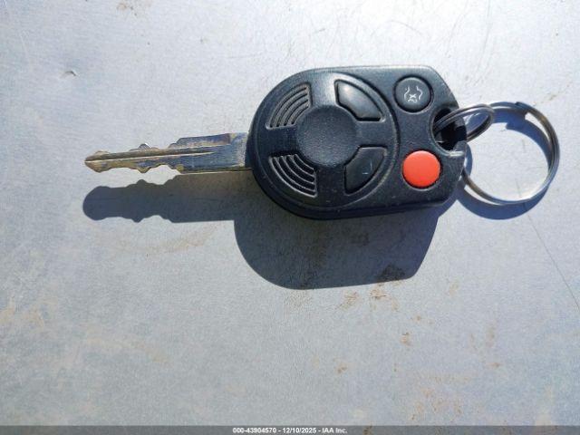 Ford Mustang Image 2