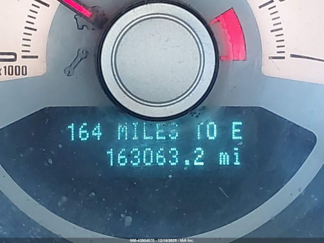 Ford Mustang Image 5