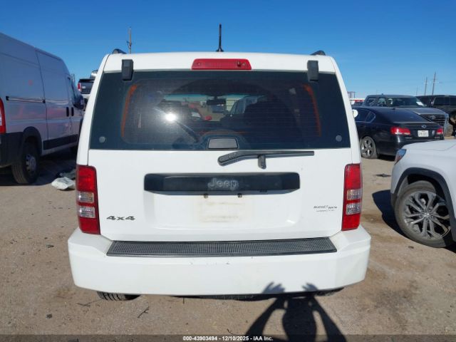 Jeep Liberty Sport Image 11