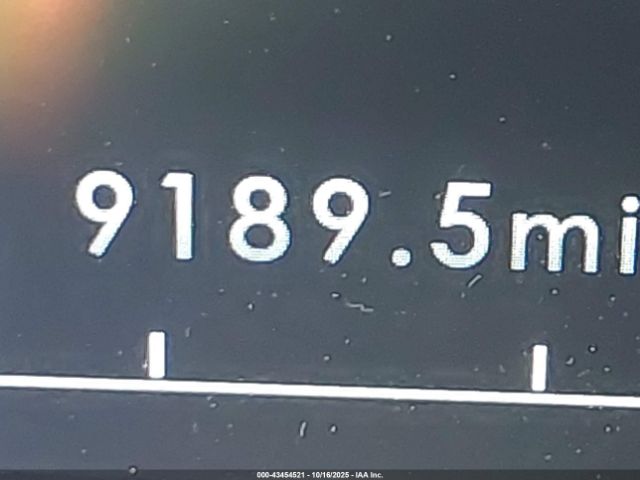 Lincoln Aviator Black Label Image 2