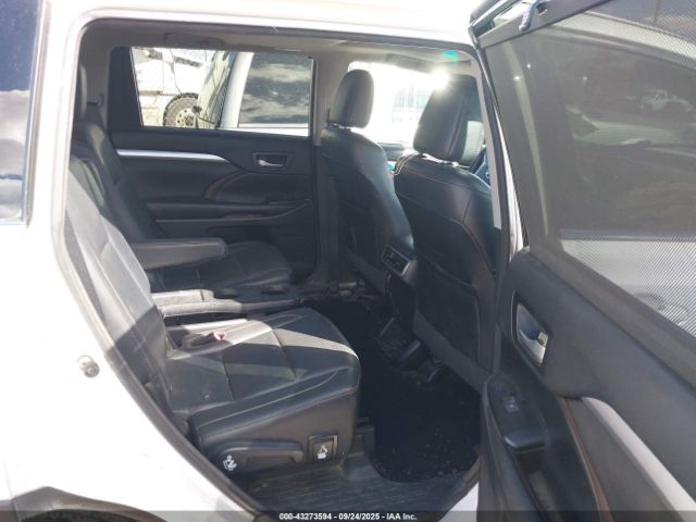 Toyota Highlander Xle V6 Image 6