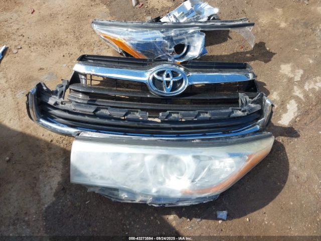 Toyota Highlander Xle V6 Image 5