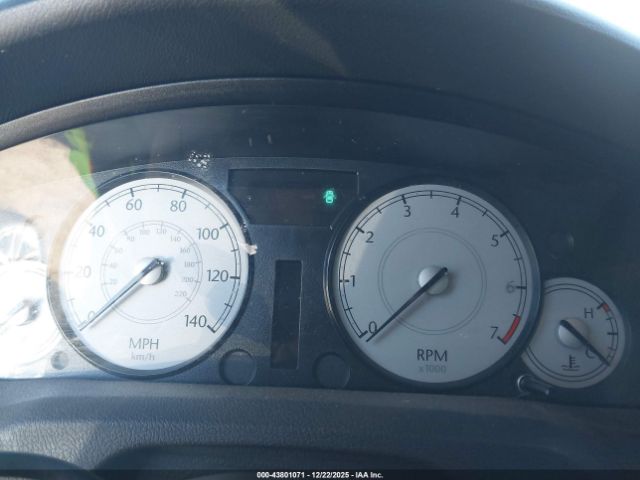 Chrysler 300 Image 5