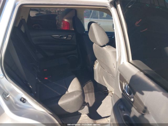 Nissan Rogue Sv Image 6