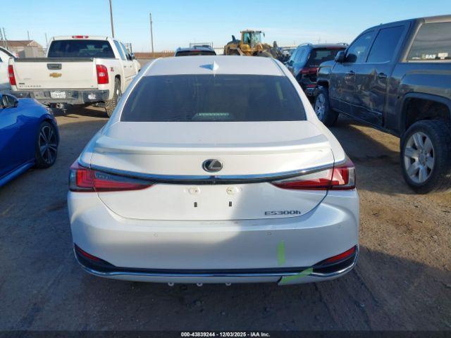 Lexus Es Luxury Image 13