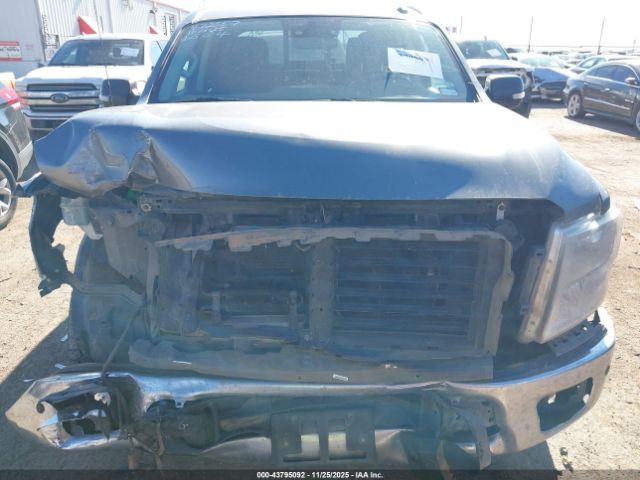 Nissan Titan Sv Image 12