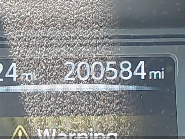 Nissan Titan Sv Image 15