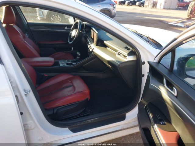 Kia K5 Gt-line Image 13