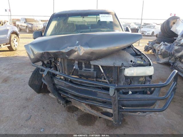 Chevrolet Silverado 1500 Ls Image 5