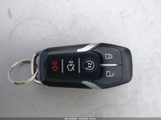 Ford Mustang V6 Image 15