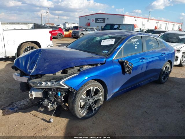 Kia K5 Gt-line Image 8