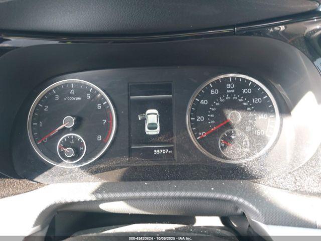 Kia K5 Gt-line Image 4