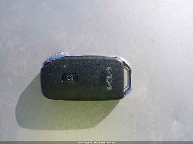 Kia K5 Gt-line Image 16