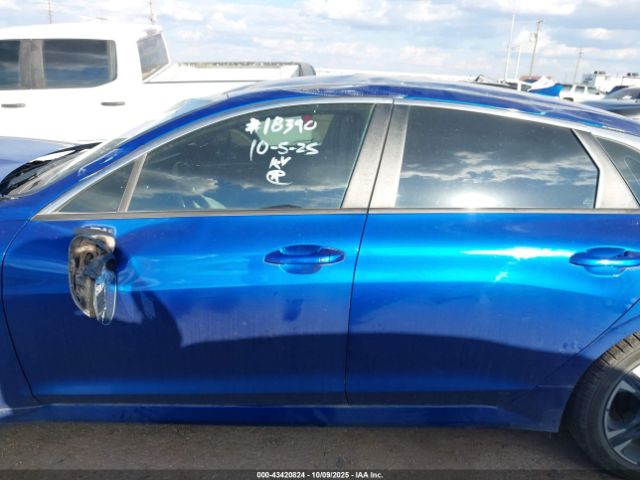 Kia K5 Gt-line Image 9