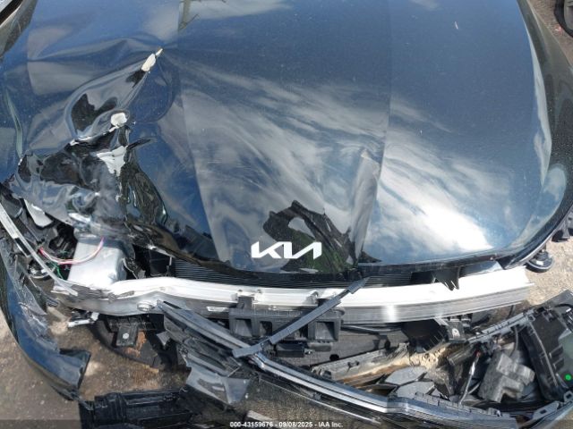 Kia K5 Gt-line Image 10