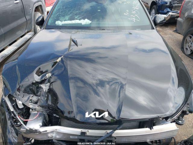 Kia K5 Gt-line Image 16