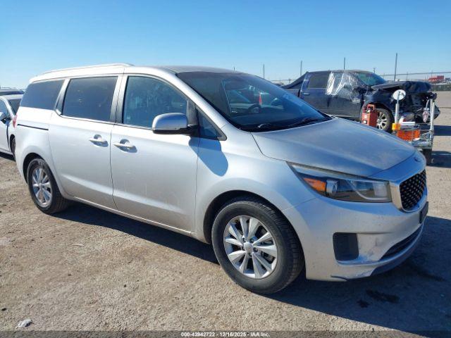  Salvage Kia Sedona