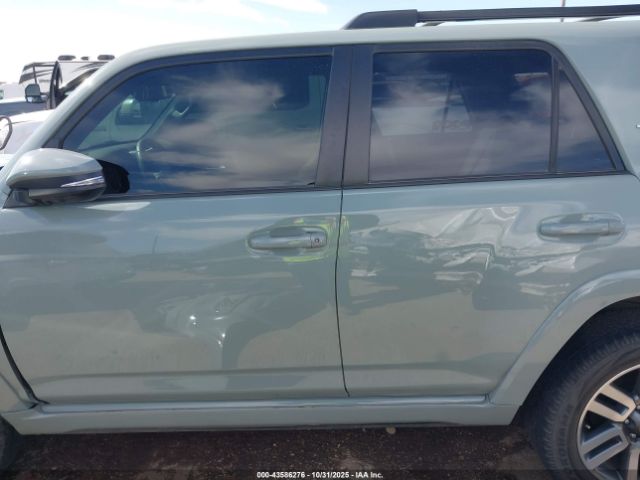 Toyota 4Runner Trd Sport Image 10