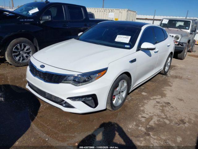 Kia Optima Sx Turbo Image 2