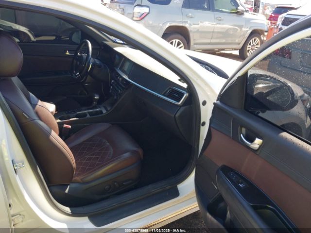 Kia Optima Sx Turbo Image 8