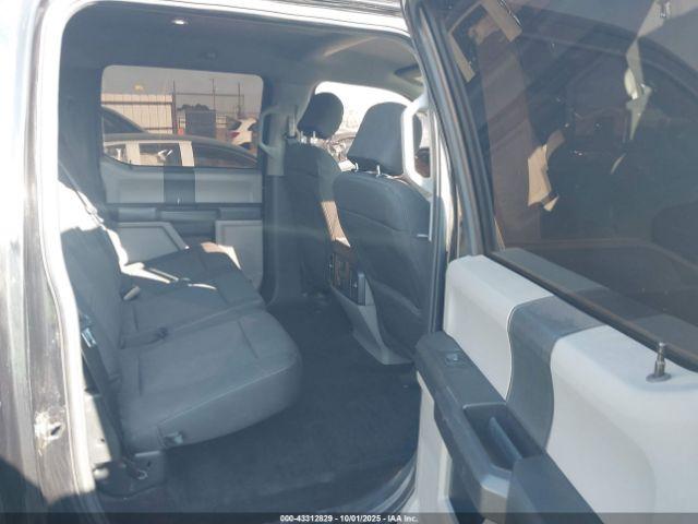 Ford F-150 Xl Image 3