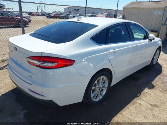 Ford Fusion Se Image 13