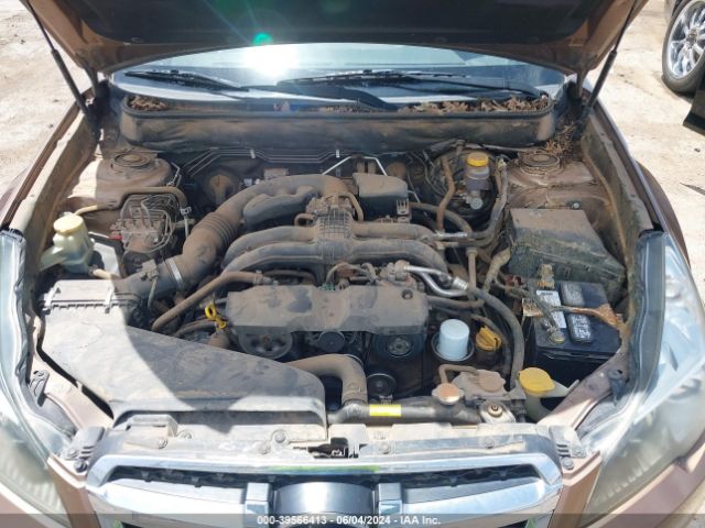 Subaru Legacy 2.5i Premium Image 10