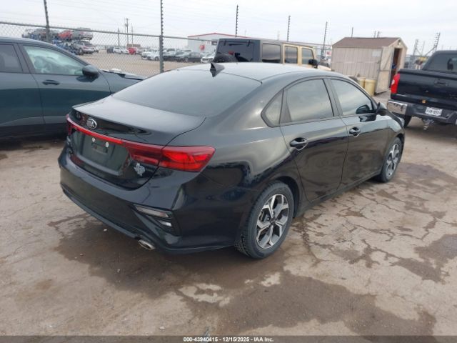 Kia Forte Lxs Image 14