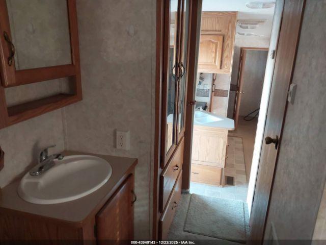 Keystone Cougar 281efs Image 9