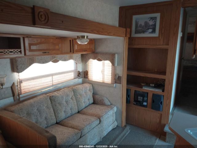 Keystone Cougar 281efs Image 14