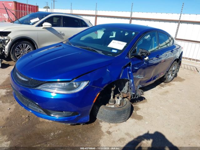 Chrysler 200 S Image 2