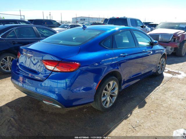 Chrysler 200 S Image 4