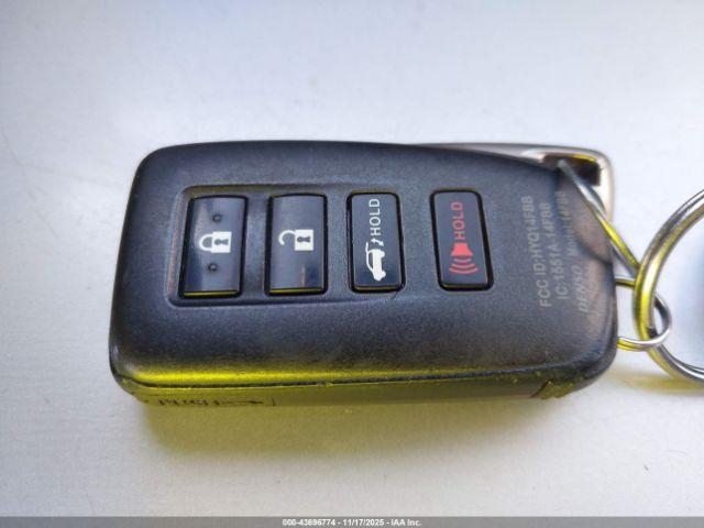 Lexus RX Premium Image 2