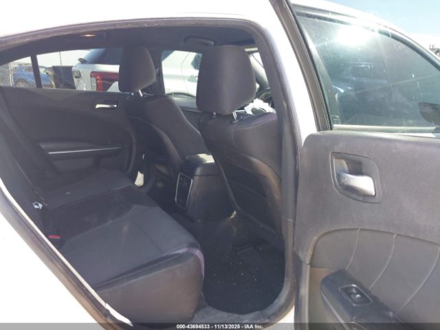 Dodge Charger Image 12