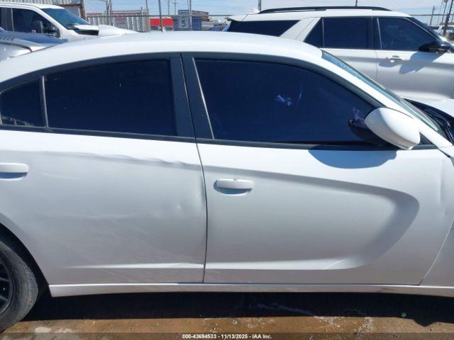 Dodge Charger Image 11