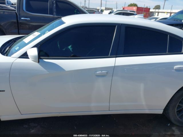 Dodge Charger Image 3