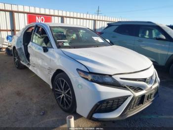 Salvage Toyota Camry