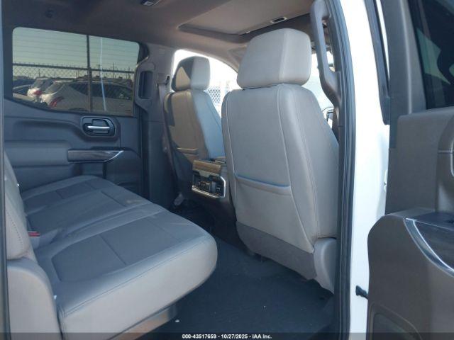 Chevrolet Silverado 1500 4wd  Short Bed Ltz Image 16