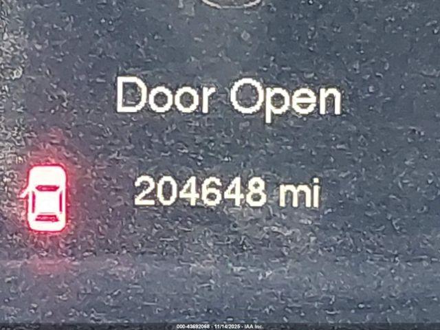 Jeep Cherokee Sport Image 13