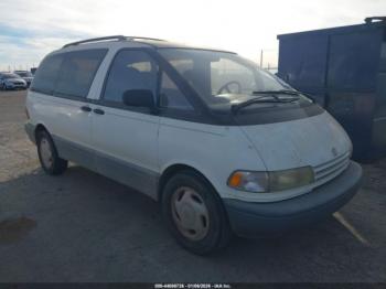  Salvage Toyota Previa