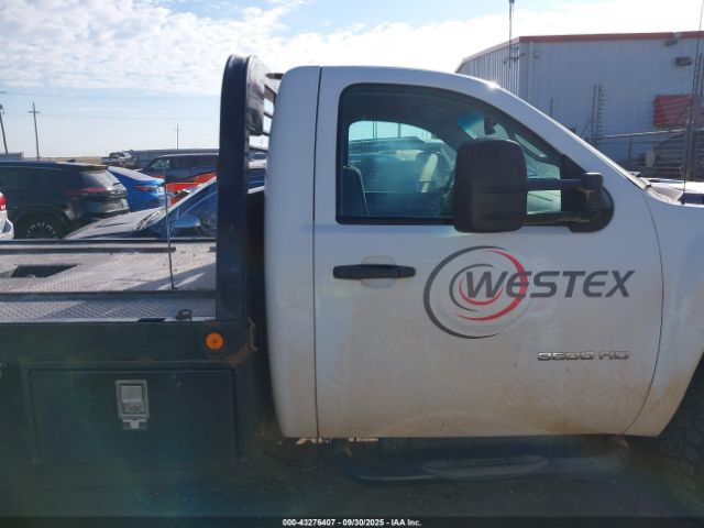 Chevrolet Silverado 3500 Lt Image 12